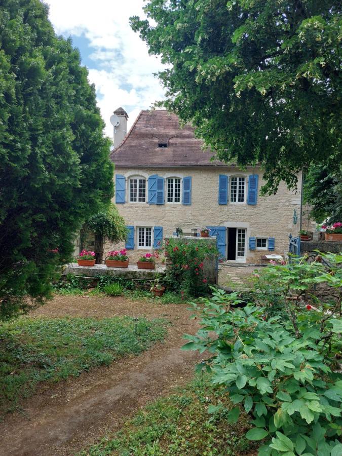 Auberge Du Lion D'Or Lanzac Bagian luar foto
